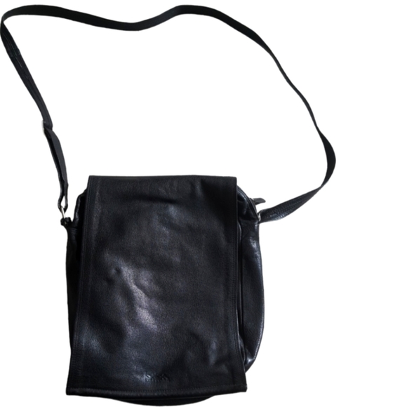 Other - Black pure leather men's cross-body satchel